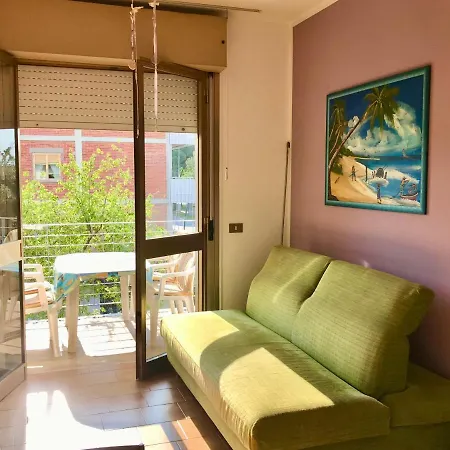 Aquila Apartment *